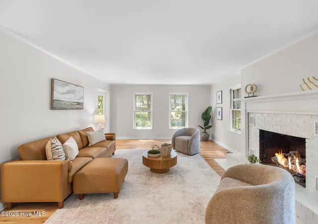 Photo 4 of Single family home for sale at 102 James Crk Rd, Southern Pines, NC 28387 | MLS# 100595915 | Listing updated on 2026-09-04