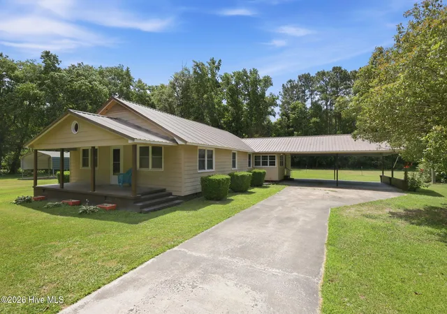 Homes for sale in Blounts Creek, NC | 101 Nevil Creek Rd, Blounts Creek, NC 27814 | MLS# 100583084