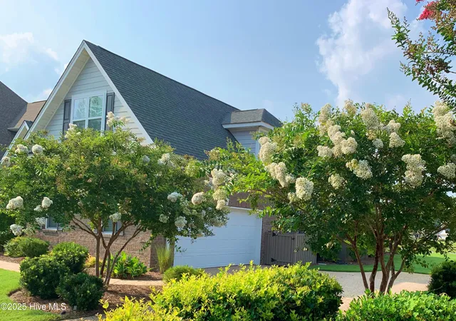 Photo 4 of Single family home for sale at 2170 Talmage Dr, Leland, NC 28451 | MLS# 100583797 | Listing updated on 2026-09-20