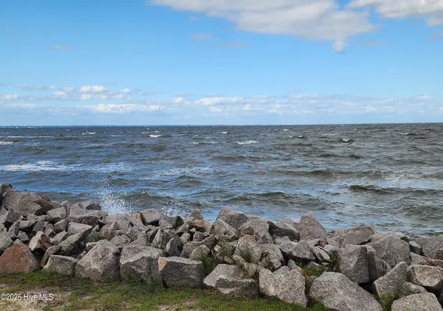Photo 3 of Land for sale at 187 Pamlico Pkwy, Beaufort, NC 28516 | MLS# 100544712 | Listing updated on 2026-03-01