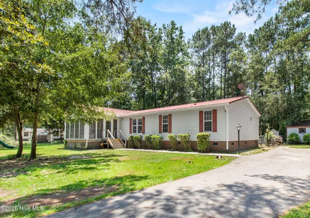 Photo 1 of Manufactured home for sale at 180 Quails Cvs, Hampstead, NC 28443 | MLS# 100583108 | Listing updated on 2026-09-21