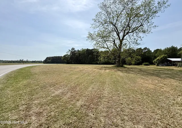 3rd image of 840 Newport Loop Rd, Newport, NC 28570 | MLS# 100576469