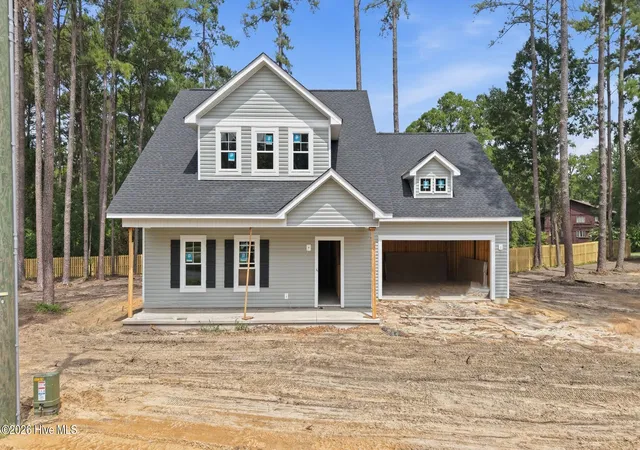 Photo 1 of Single family home for sale at 442 Hyland Hills Rd, Southern Pines, NC 28387 | MLS# 100583920 | Listing updated on 2026-08-31