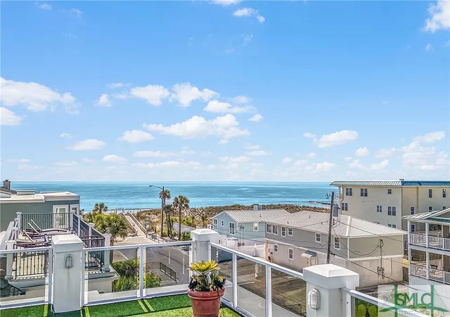 Homes for sale in Tybee Island, GA | 8 18th St, Tybee Island, GA 31328 | MLS# SA328731