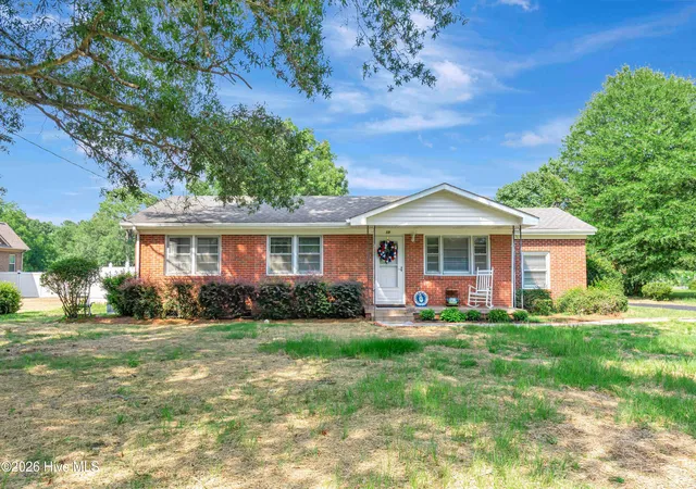 Photo 1 of Single family home for sale at 591 E Great Marsh Church Rd, Saint Pauls, NC 28384 | MLS# 100586564 | Listing updated on 2026-08-18