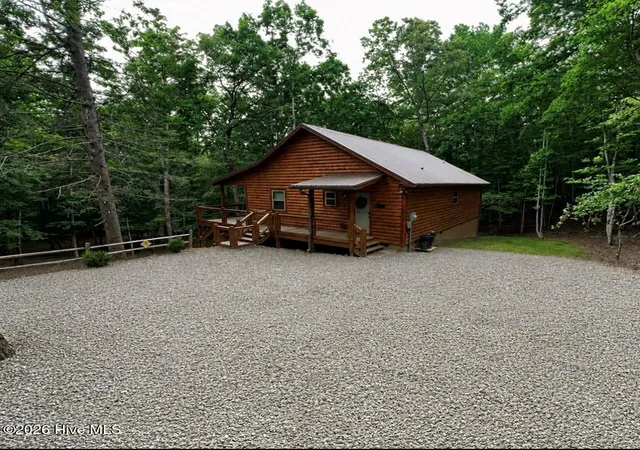 Photo 1 of Single family home for sale at 28 Copper Fox Cor, Murphy, NC 28906 | MLS# 100593743 | Listing updated on 2026-08-18