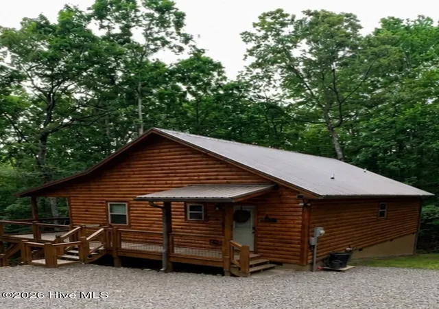Photo 2 of Single family home for sale at 28 Copper Fox Cor, Murphy, NC 28906 | MLS# 100593743 | Listing updated on 2026-08-18
