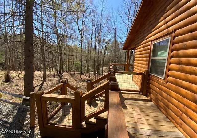 Photo 5 of Single family home for sale at 28 Copper Fox Cor, Murphy, NC 28906 | MLS# 100593743 | Listing updated on 2026-08-18
