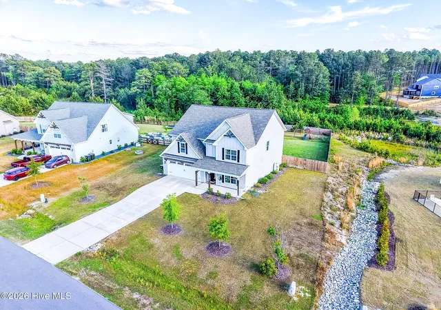 Photo 4 of Single family home for sale at 171 Amelia Dr, Carthage, NC 28327 | MLS# 100582621 | Listing updated on 2026-08-18