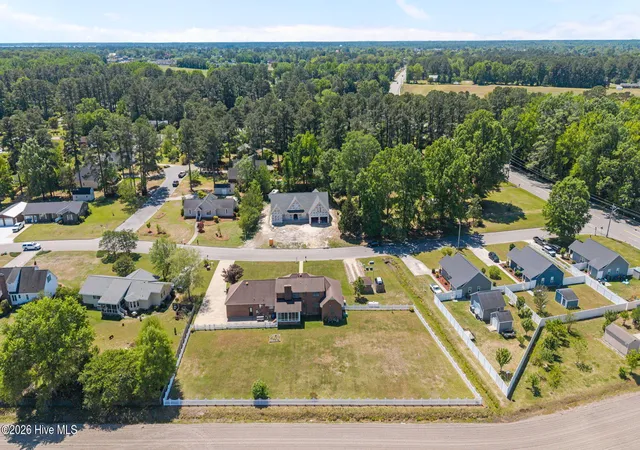 Homes for sale in Washington, NC | 106 Northwood Rd, Washington, NC 27889 | MLS# 100568766