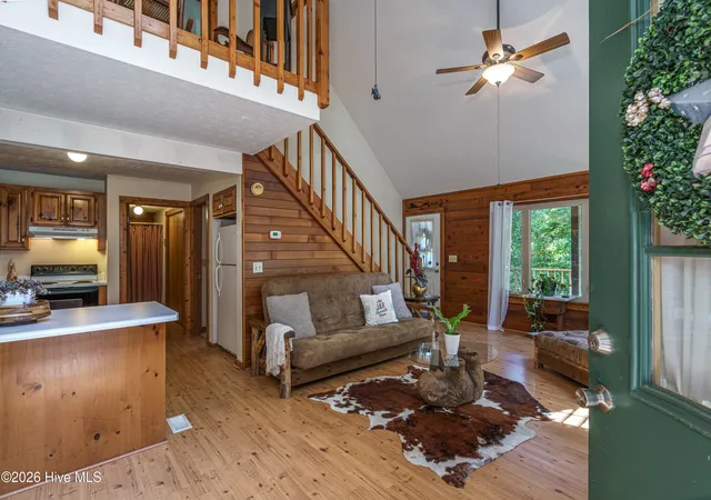 Photo 3 of Single family home for sale at 525 Beaver Ridge Rd, Murphy, NC 28906 | MLS# 100596484 | Listing updated on 2026-10-01