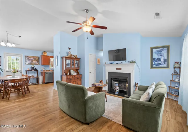 Photo 3 of Single family home for sale at 110 Pear Tree Ln, Richlands, NC 28574 | MLS# 100590578 | Listing updated on 2026-09-14
