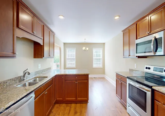 Photo 5 of Single family home for sale at 225 Savannah Garden Dr, Carthage, NC 28327 | MLS# 100588941 | Listing updated on 2026-08-18
