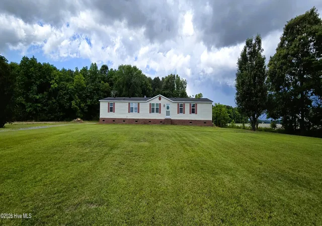 Photo 3 of Manufactured home for sale at 129 Doll Harrell Rd, Hertford, NC 27944 | MLS# 100596555 | Listing updated on 2026-09-13