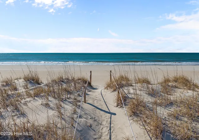 Photo 4 of Single family home for sale at 2925 E Beach Dr, Oak Island, NC 28465 | MLS# 100590642 | Listing updated on 2026-09-03