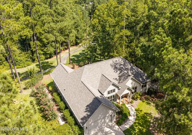 Photo 2 of Single family home for sale at 314 Vista Ln, Mc Cormick, SC 29835 | MLS# 100594505 | Listing updated on 2026-09-04