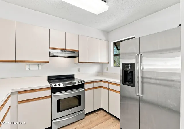Listing Photo 5 - Condo for sale in building located at 280 Barton Hls Ct, Pinehurst, NC 28374
