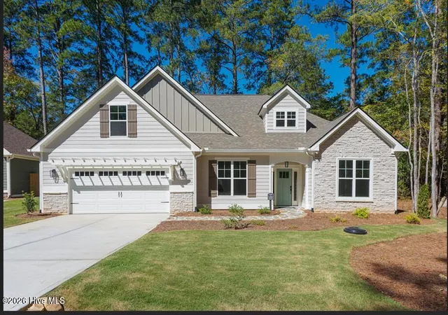 Photo 2 of Single family home for sale at 203 Course Vw, Mc Cormick, SC 29835 | MLS# 100599852 | Listing updated on 2026-09-01
