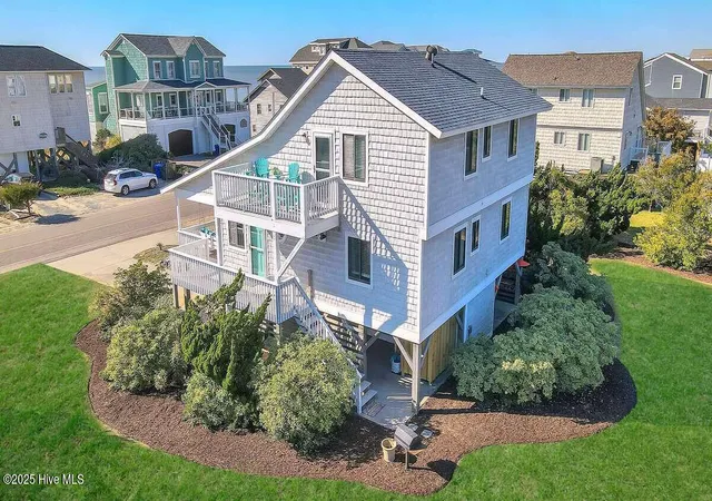 Photo 3 of Single family home for sale at 6602 W Beach Dr, Oak Island, NC 28465 | MLS# 100546724 | Listing updated on 2026-08-18