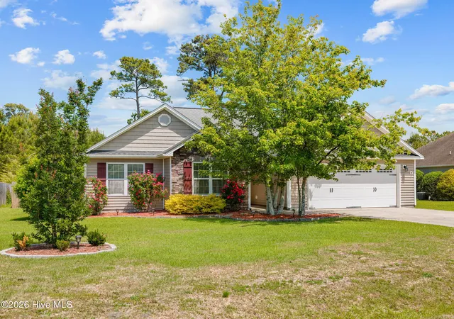 Homes for sale in Sneads Ferry, NC | 210 Marsh Haven Dr, Sneads Ferry, NC 28460 | MLS# 100572036