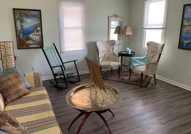 Photo 4 of Single family home for sale at 855 Pasteur St, New Bern, NC 28560 | MLS# 100589726 | Listing updated on 2026-09-09