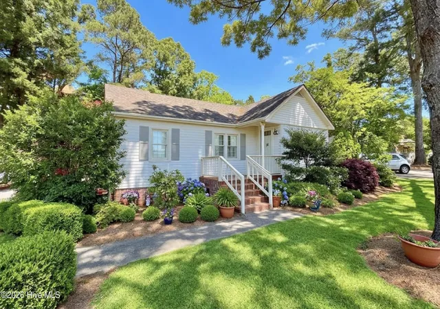 Single family home for sale at 7886 Nc 222, Fountain, NC 27829 | MLS# 100566417
