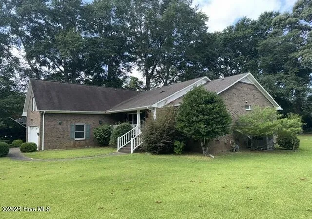 Photo 18 of Single family home for sale at 104 Knollwood Ct, New Bern, NC 28562 | MLS# 100595809 | Listing updated on 2026-10-05