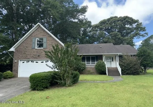 Photo 1 of Single family home for sale at 104 Knollwood Ct, New Bern, NC 28562 | MLS# 100595809 | Listing updated on 2026-10-05