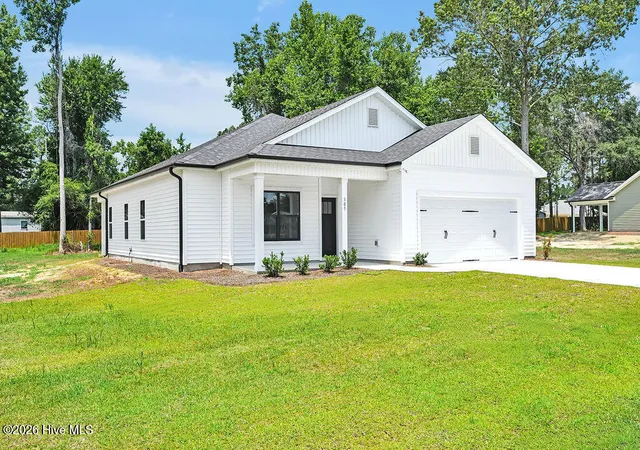 3rd image of 305 Riva Rdg, Burgaw, NC 28425 | MLS# 100554972