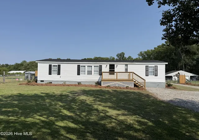 Photo 2 of Manufactured home for sale at 6362 Faith Baptist Church Rd, Pinetops, NC 27864 | MLS# 100593553 | Listing updated on 2026-09-15