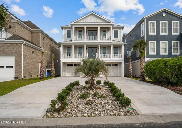 Photo 1 of Single family home for sale at 4843 Williams Is Dr, Little River, SC 29566 | MLS# 100578876 | Listing updated on 2026-08-18