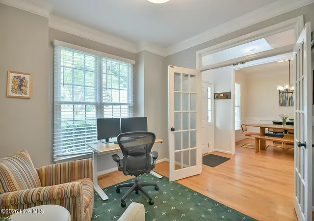 Photo 4 of Single family home for sale at 112 Dairy Ct, Chapel Hill, NC 27516 | MLS# 100580712 | Listing updated on 2026-09-03