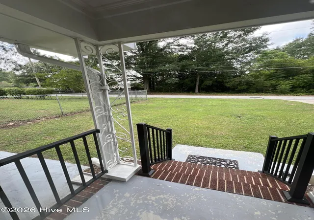 Homes for sale in Tarboro, NC | 1007 Romaine St, Tarboro, NC 27886 | MLS# 100585497