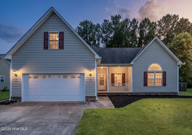 Homes for sale in New Bern, NC | 111 Croatan Woods Dr, New Bern, NC 28562 | MLS# 100580826