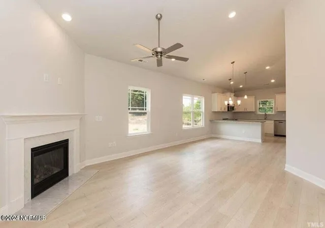 Photo 4 of Single family home for sale at 104 Shoal Ln, New Bern, NC 28562 | MLS# 100588867 | Listing updated on 2026-08-31