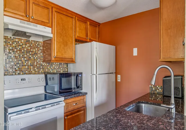 Homes for sale in Pinehurst, NC | 115 Beulah Hill Rd N # 111, Pinehurst, NC 28374 | MLS# 100536881