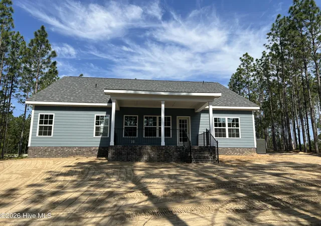 Homes for sale in West End, NC | 2411 Murdocksville Rd, West End, NC 27376 | MLS# 100562716