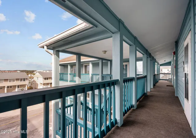 Listing Photo 4 - Condo for sale in building located at 1404 Canal Dr, Carolina Beach, NC 28428 - Unit #34