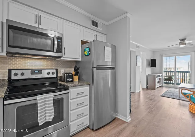 Listing Photo 5 - Condo for sale in building located at 1404 Canal Dr, Carolina Beach, NC 28428 - Unit #34