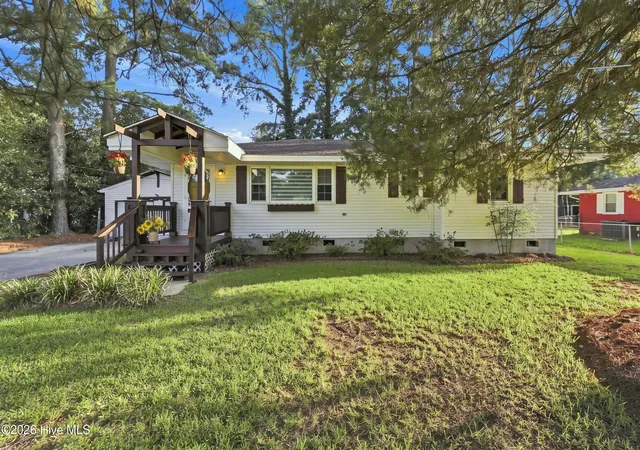 Photo 2 of Single family home for sale at 108 Farm Dr, Elizabeth City, NC 27909 | MLS# 100599566 | Listing updated on 2026-08-28