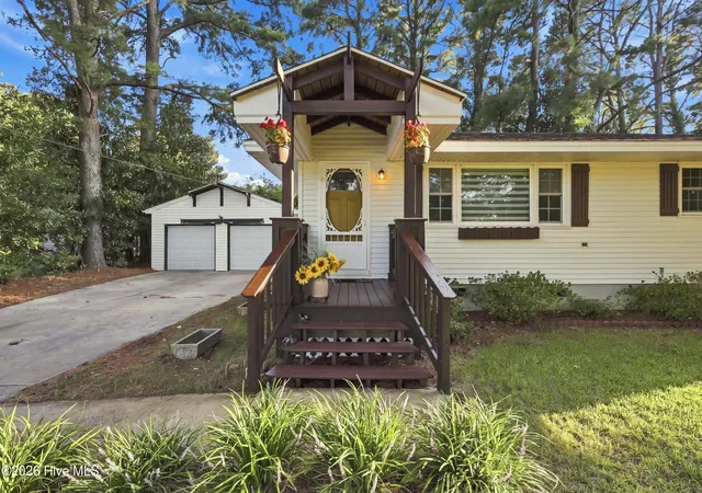 Photo 3 of Single family home for sale at 108 Farm Dr, Elizabeth City, NC 27909 | MLS# 100599566 | Listing updated on 2026-08-28