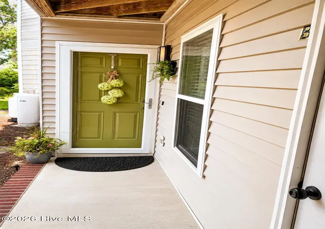 1st image of 409 Commerce Ave #B, Morehead City, NC 28557 | MLS# 100584452