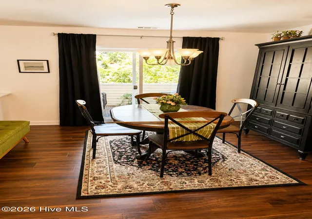 5th image of 409 Commerce Ave, Morehead, NC 28557
