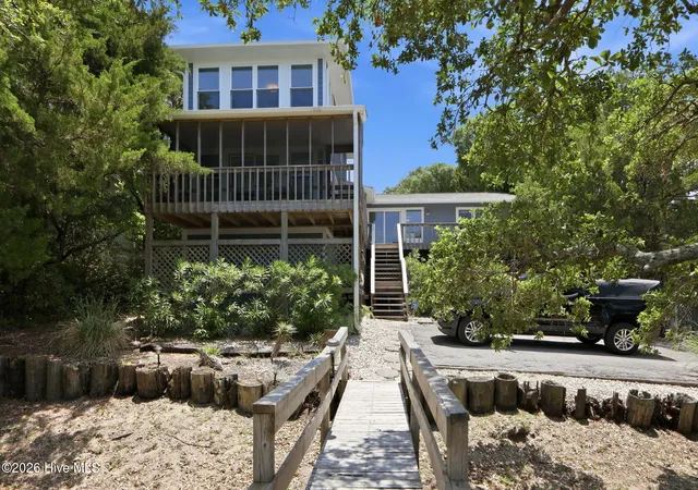 2nd image of 3904 Emerald Dr, Emerald Isle, NC 28594 | MLS# 100587120