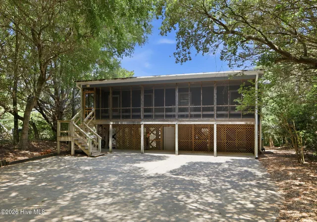 4th image of 3904 Emerald Dr, Emerald Isle, NC 28594 | MLS# 100587120
