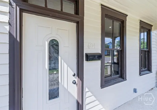 4th image of 604 W 40th St, Savannah, GA 31415 | MLS# SA359450