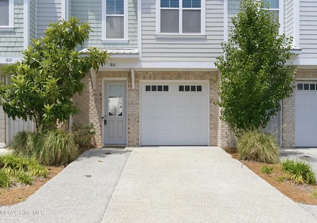 2nd image of 1810 Bungalow Row, Wilmington, NC 28409 | MLS# 100578432