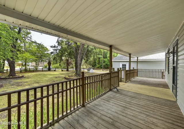 2nd image of 604 Augusta Ave, Carolina Beach, NC 28428 | MLS# 100572829
