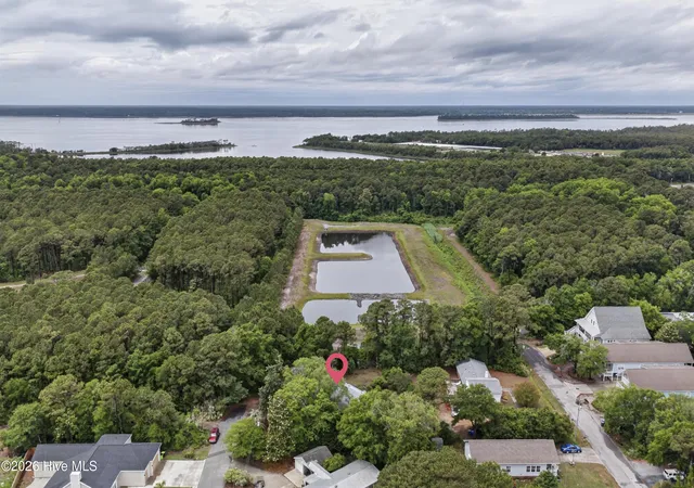 3rd image of 604 Augusta Ave, Carolina Beach, NC 28428 | MLS# 100572829