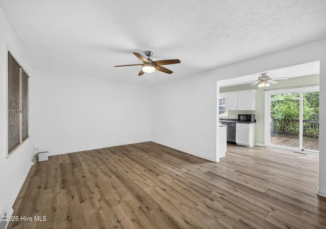 5th image of 604 Augusta Ave, Carolina Beach, NC 28428 | MLS# 100572829